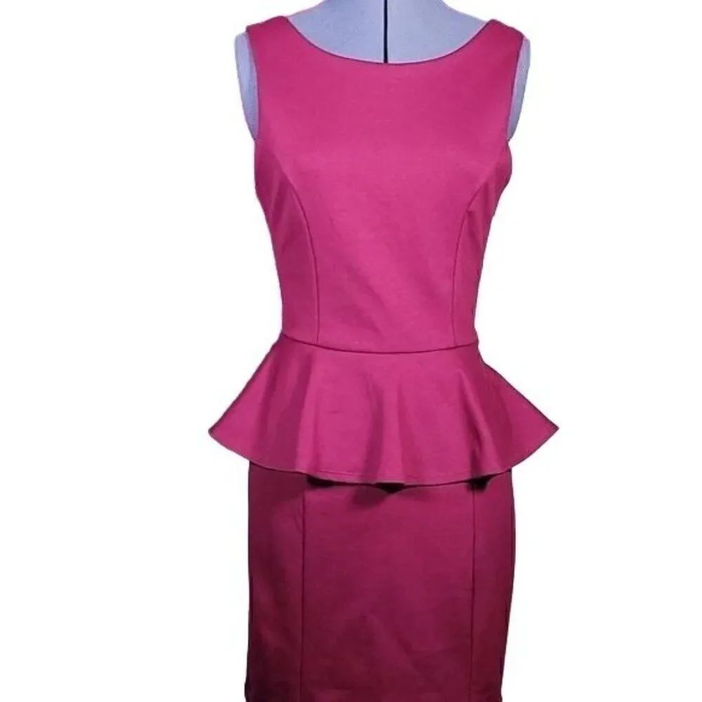 Eight Sixty Ruffle Waist Dress Sz S